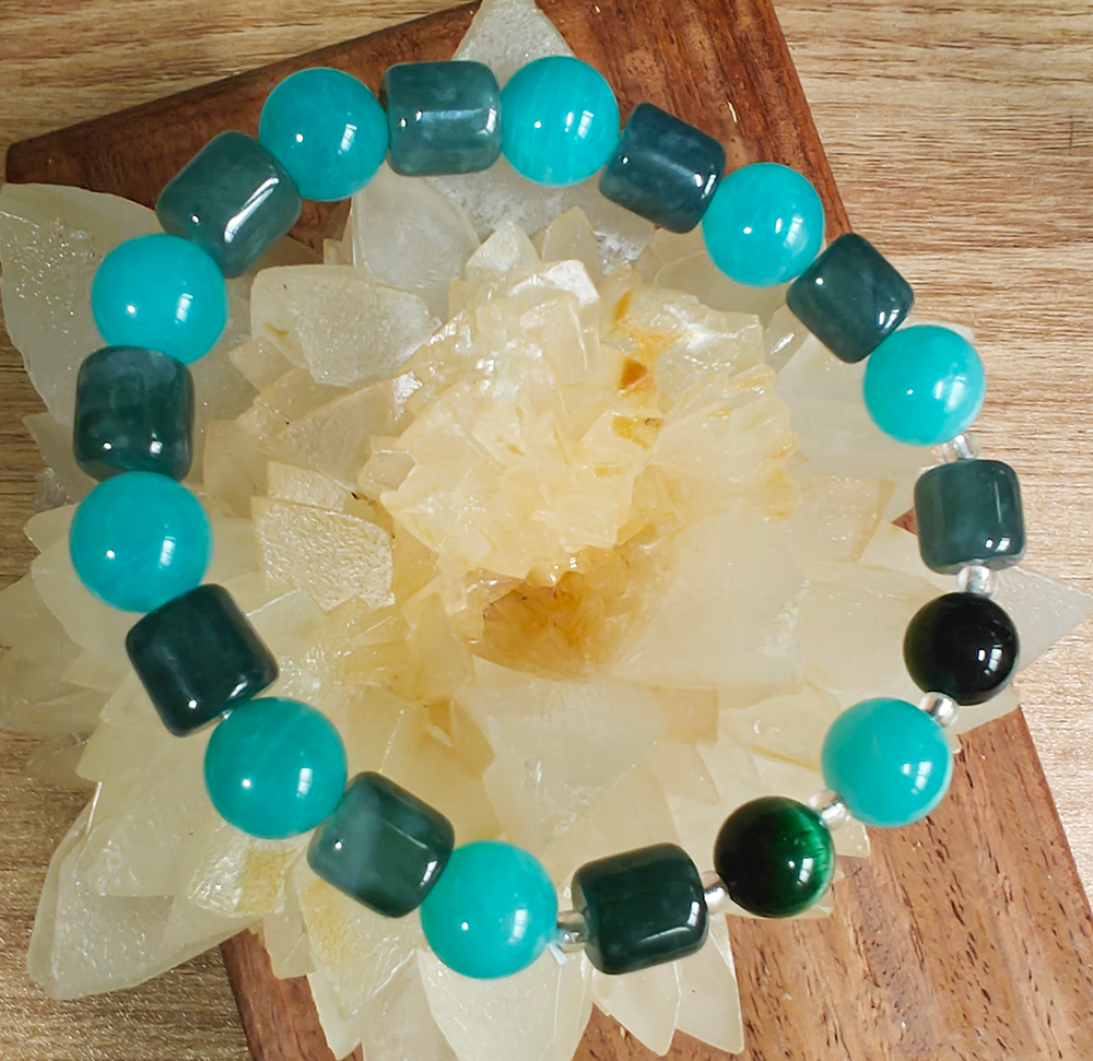 翠綠天藍天河石危地馬拉翡翠虎眼石水晶手串